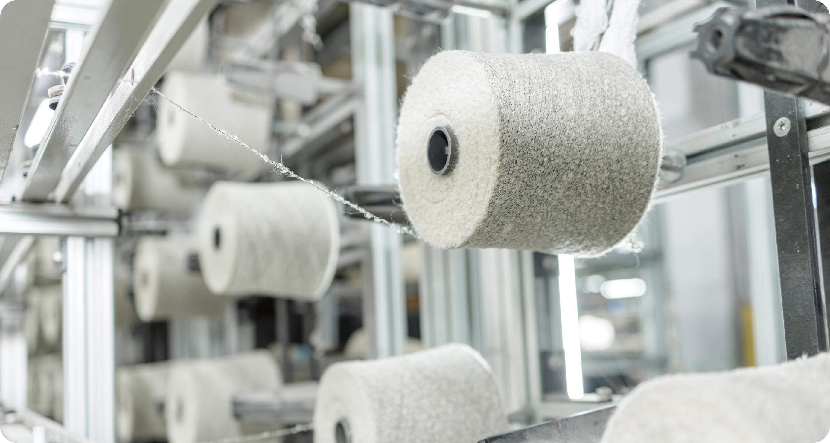 Fleece knitting machinery in production