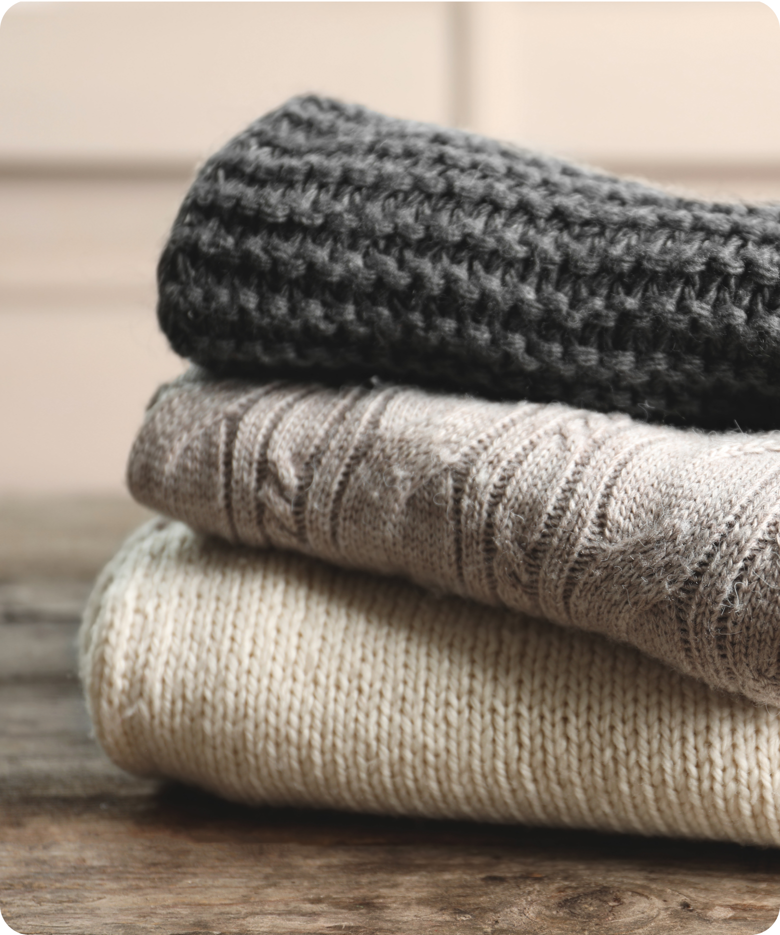 Garment applications suited to 3-end fleece fabric